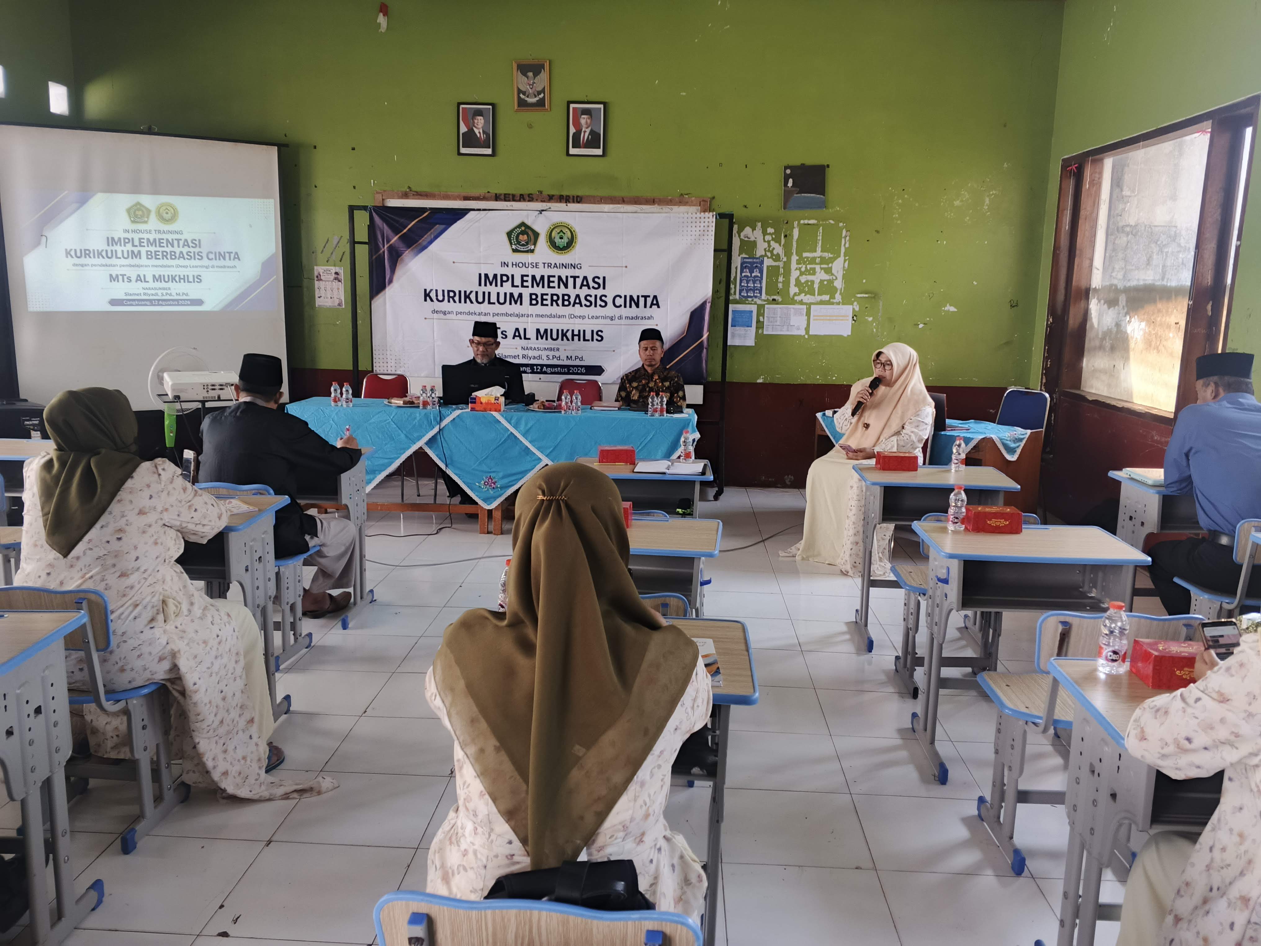 IHT MTs Al Mukhlis: Implementasi Kurikulum Berbasis Cinta